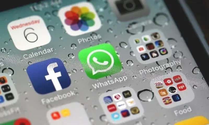 app watsapp facebook Internet services