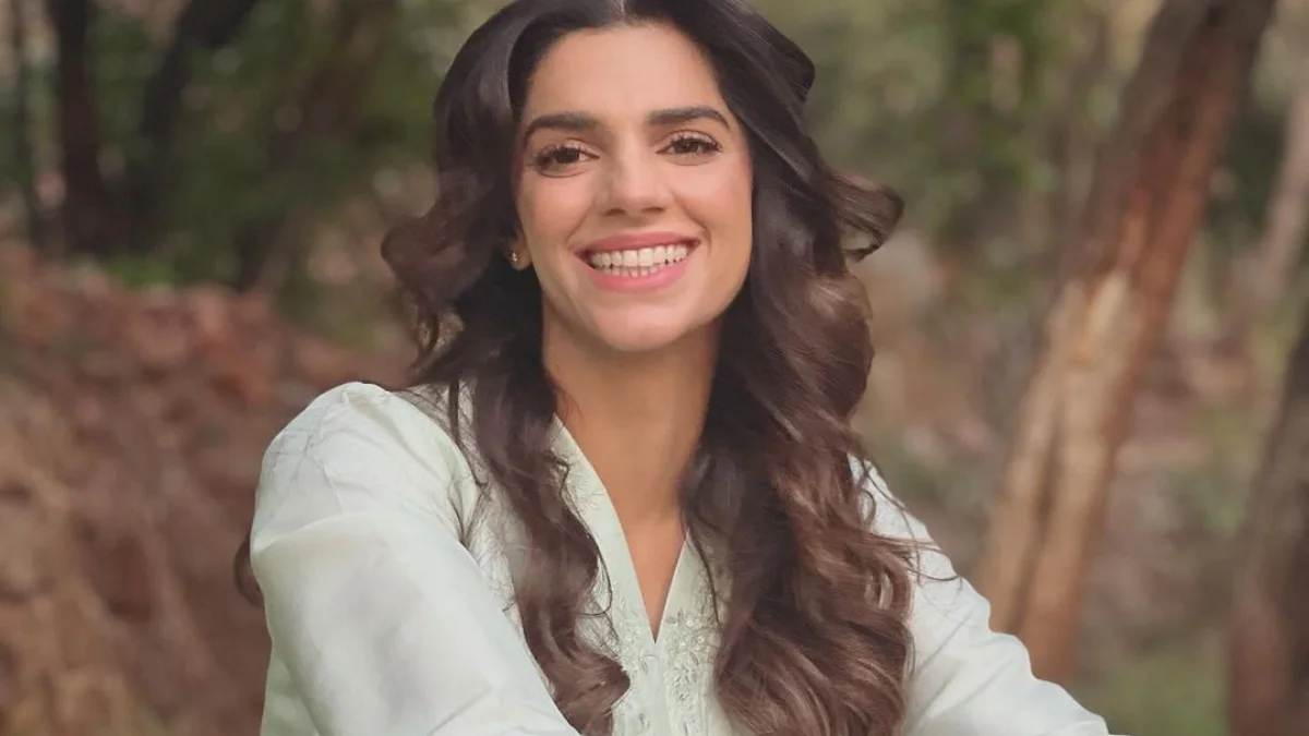 Sanam Saeed Barzakh