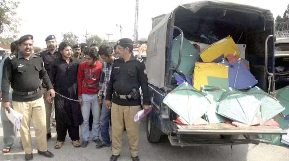 Kite flying in Punjab fine jail