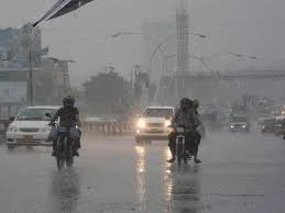 junvery mein barish ka imkan