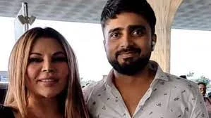 Rakhi sawant ky ex husband ny dosri shadi kr li