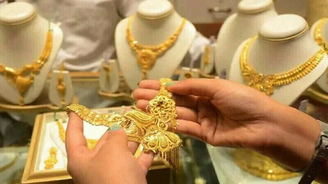 Gold ki qeemat mein bara azafa