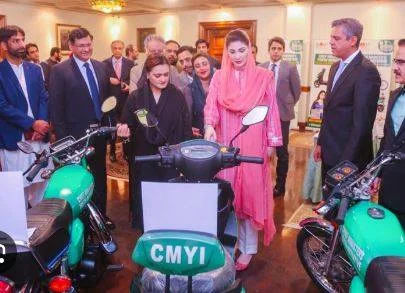 Hakamot ki bike scheme apply krny ki Tarikh mein tosee