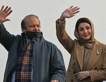 Maryam Nawaz ny apni kamyabi Nawaz sharif ky nam kr di