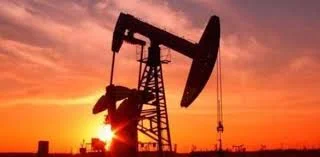 International market mein oil ki qeematin gir gai